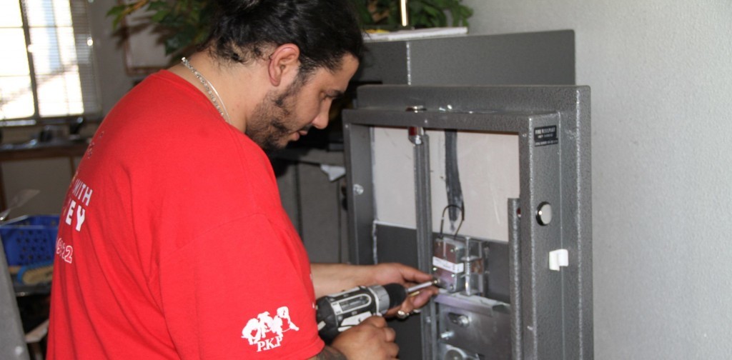 RV Motorhome, Camper & Travel Trailer Lock & Keys Local Service